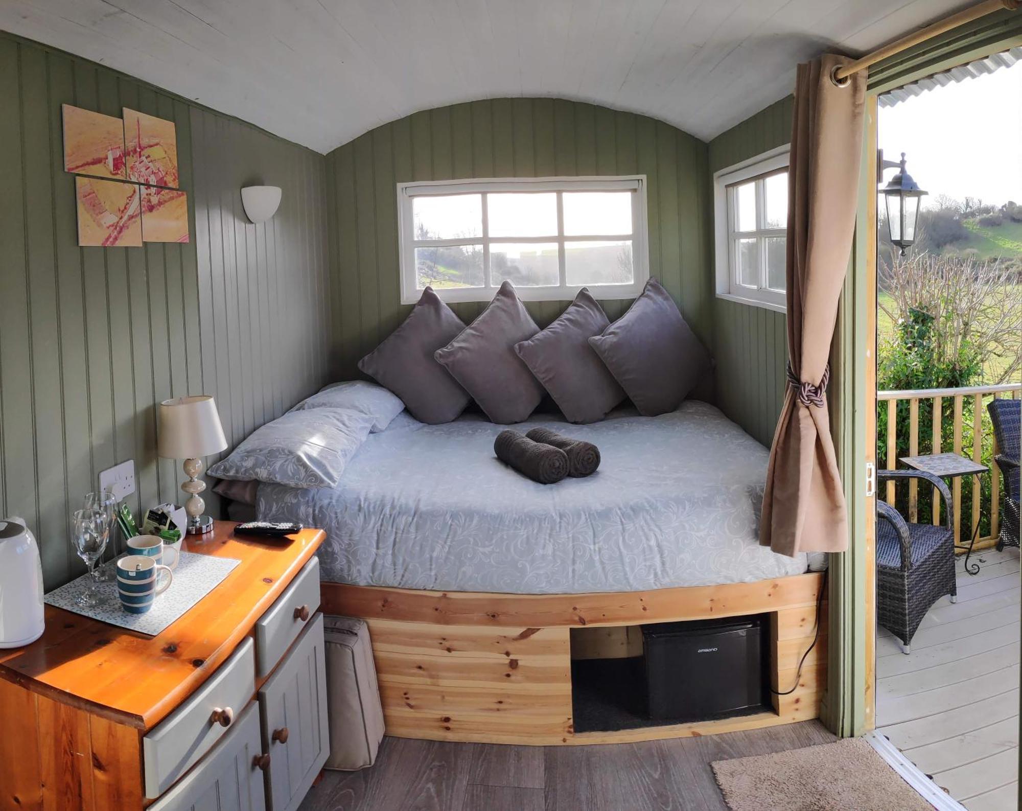 Shepherds Hut Weymouth Dış mekan fotoğraf